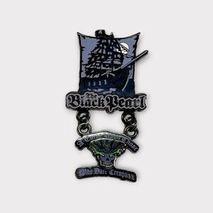 Disney 2008 Pirates Of The Caribbean The Black Pearl Pin Trading Ship A Curse